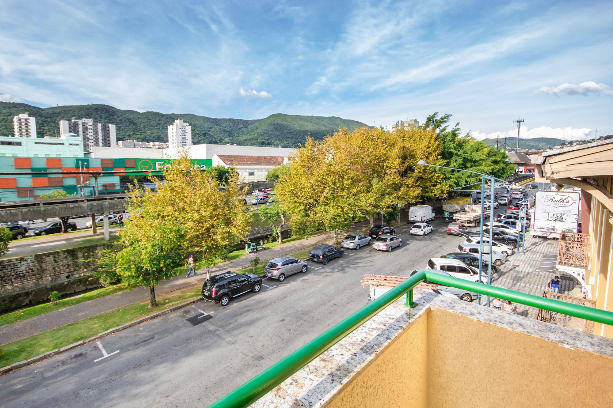 Hotel Euro Suite Pocos De Caldas By Nacional Inn Экстерьер фото